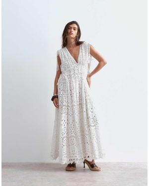 ARRANGE Broderie Drawstring Detail Trapeze Maxi Dress - White