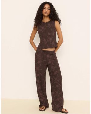 Stradivarius – bestickte hose - Natur