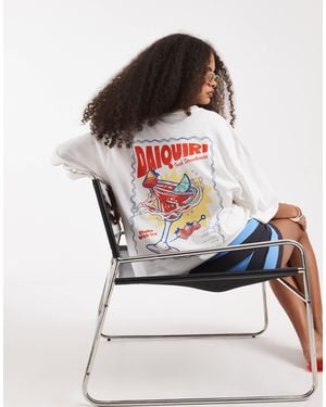 Vero Moda Oversized T-shirt With Daiquiri Graphic - White