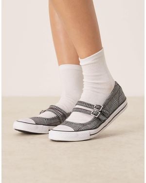 Converse Chuck Taylor All Star Mary Jane Ballet Flats - Natural