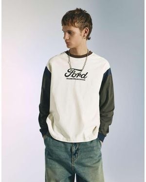 Pull&Bear T-Shirt A Maniche Lunghe Sporco Con Scritta Ford A Contrasto - Verde