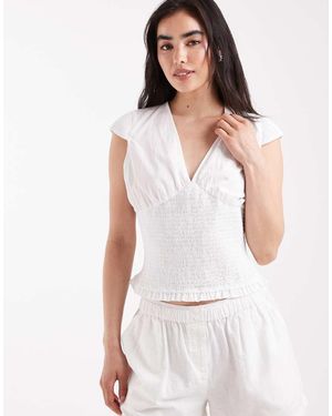 Daisy Street Boho V Neck Short Sleeve Shirred Top - White