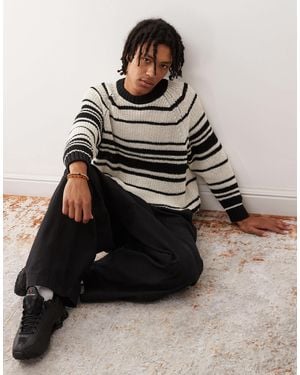 Weekday Pull oversize en maille ajourée à rayures - beige - Neutre