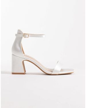 SEQWL Leal Block Heeled Sandals - White