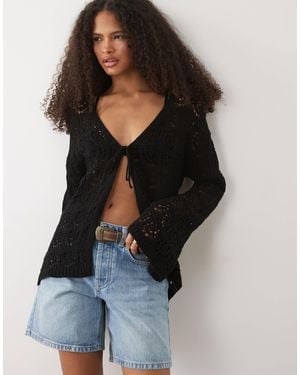 Miss Selfridge Gilet style bohème avec liens noués sur l'avant - Noir