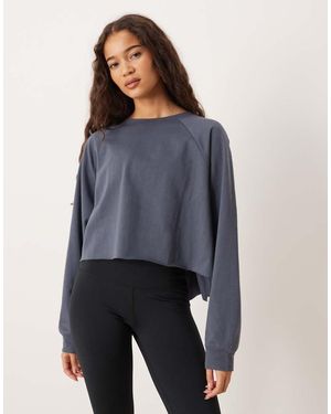 agon® Long Sleeve Top - Blue