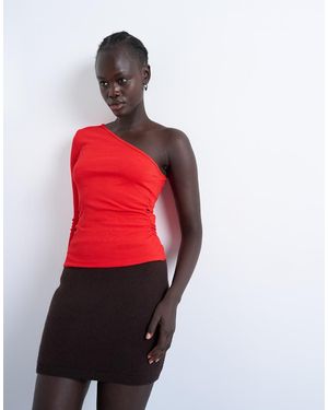 TOPSHOP Ruched Side One Sleeve Top - Red