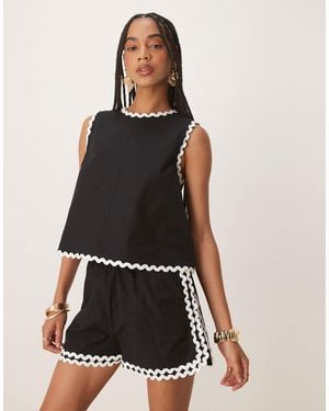 Nobody's Child Rik Rak Racer Detail Shorts Co-ord - Black