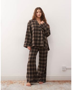 Weekday Co-ord Lounge Flannel Pants - Brown