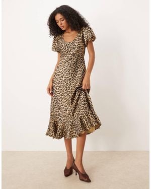 Sister Jane Scoop Neck Jacquard Midi Dress - Natural
