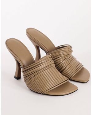 TOPSHOP Wisteria riemchen-mules mit absatz - Natur