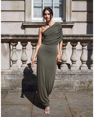 TFNC London Slinky Gedrapeerde Maxi Jurk Met Één Schouder - Metallic