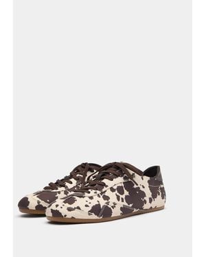 Pull&Bear – nylon-sneaker im kontrast-design mit animalprint - Mehrfarbig