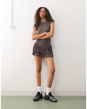 Collusion Vestito Corto Marrone A Righe Stile Grunge Con Volant - Neutro