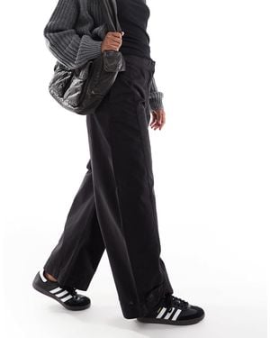 ASOS – locker geschnittene hose - Schwarz