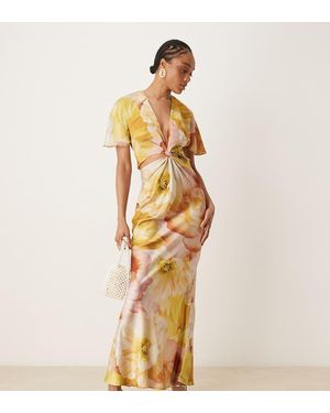 ASOS Vestido Midi Amarillo Con Estampado Floral Dorado Y Detalle De Abertura Y Nudo De Satén De Asos Design Tall - Metálico