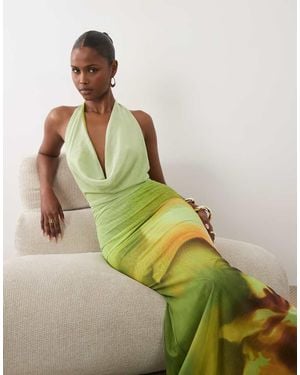Murci Vestido Largo Verde Y Amarillo De Corte Sirena Con Estampado Floral, Cuello Halter Desbocado Y Espalda Escotada De