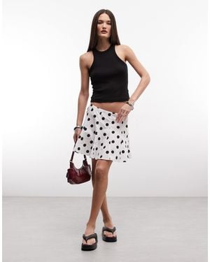 Noisy May Flippy Mini Skirt - White