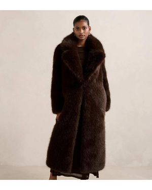 Forever New Faux-Fur Jas Met Lange Pasvorm - Zwart