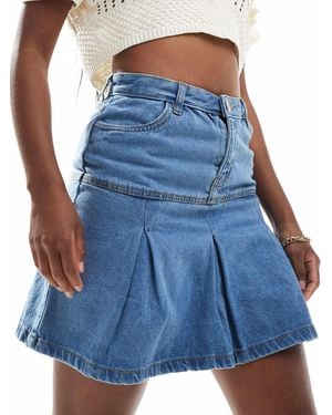 In The Style Mini-jupe plissée en jean - Bleu