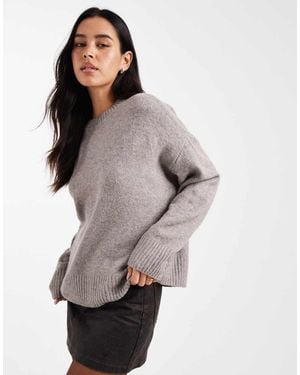 Vero Moda Jersey Gris Roca Lunar Con Cuello Cerrado De Tejido Suave De -Neutro
