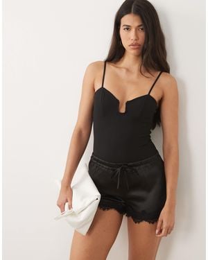 ASOS Kompakter cami-body mit bügeln und tiefem ausschnitt - Schwarz