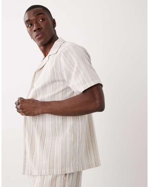 New Look Camicia Effetto Lino Color Crema A Righe - Bianco