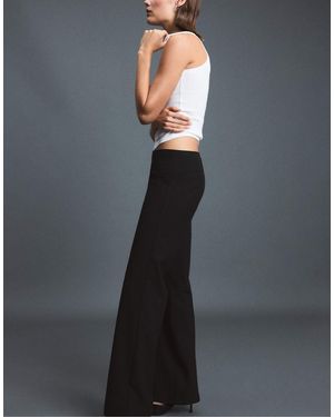 Stradivarius Gestreifte hose mit geradem bein und schnallendetail - Grau