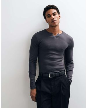 ASOS Muscle Fit Long Sleeve T-Shirt With Notch Neck - Blue