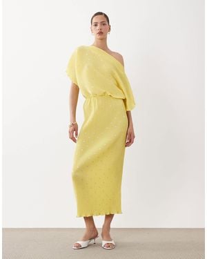 Never Fully Dressed Tilly - robe plissée longue à épaules dénudées - citron - Jaune