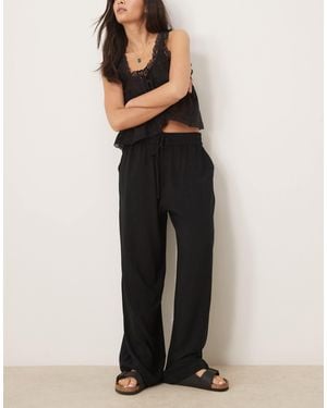 SELECTED Linen Pants - Black
