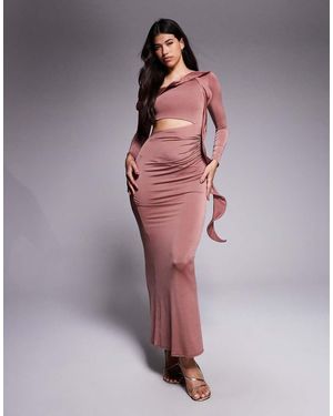 ASOS Vestido Midi Estructurado De Manga Larga Con Volante Y Detalle De Abertura De - Marrón