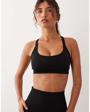 4505 Sculpting Seamless Medium Support Convertible Strap Sports Bra - Black