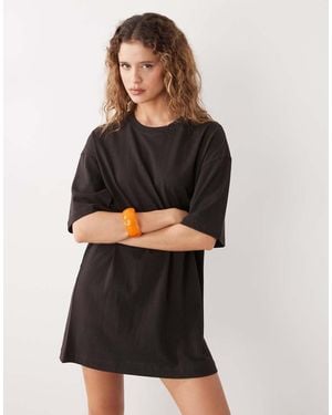 Weekday Vestito T-Shirt Oversize Scuro - Nero
