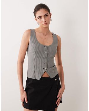 Abercrombie & Fitch – elegante weste mit rundhalsausschnitt und vichy-karo - Grau