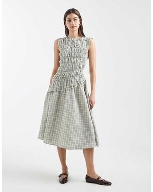 Daisy Street Asymmetric Midi Dress With Ruffle Detailing - White