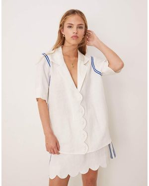 Vrg Grl Gigi Scallop Edge Linen Shirt Co-ord - White