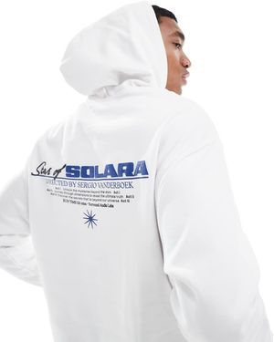ASOS Sudadera Blanca Con Capucha Y Estampado En El Pecho Y La Espalda De - Blanco