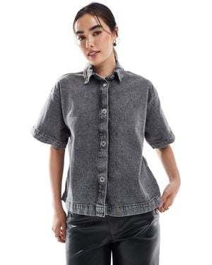 Vero Moda Boxy Short Sleeve Denim Shirt - Gray
