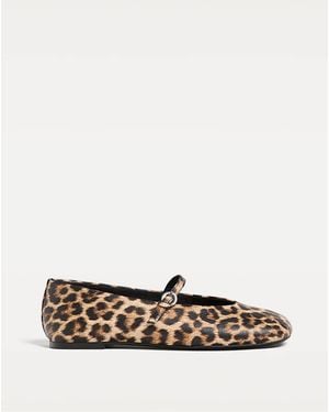 Stradivarius Leopard Print Ballet Flats - White