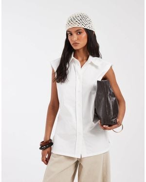 & Other Stories Sleeveless Button-up Shirt With Collar - White