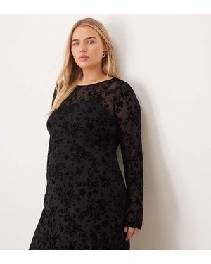 Nobody's Child Clarissa Devore Velvet Midi Dress - Black