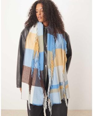 Accessorize Bufanda Azul Y Crema A Cuadros Tipo Manta Con Flecos De