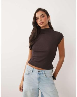 Nobody's Child High Neck Rib Cap Sleeve Top - White