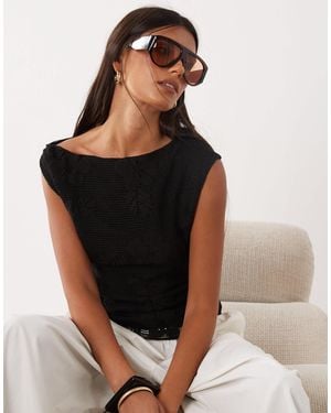 Mango Knitted Asymmetric Top With Lace Trim - Black