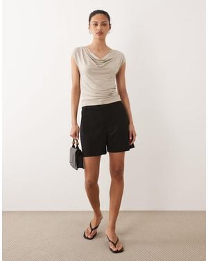 Jdy – schmal geschnittene shorts - Schwarz