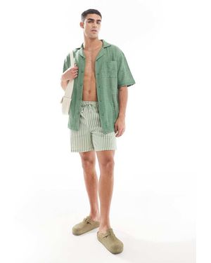 Sol Beach Gestreepte Linnen Strandshort - Groen