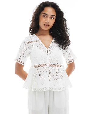 Object Opengewerkte Geborduurde Top Met Peplum Zoom En Korte Mouwen - Wit