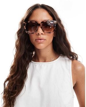 New Look Chunky Frame Sunglasses - White