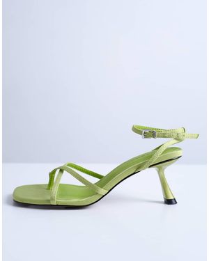 TOPSHOP Ila Toe Loop Mid Heel Sandal - Green